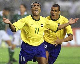 拜仁战术执 拜仁战术执