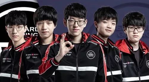 杯的沙氏冠 杯的沙氏冠