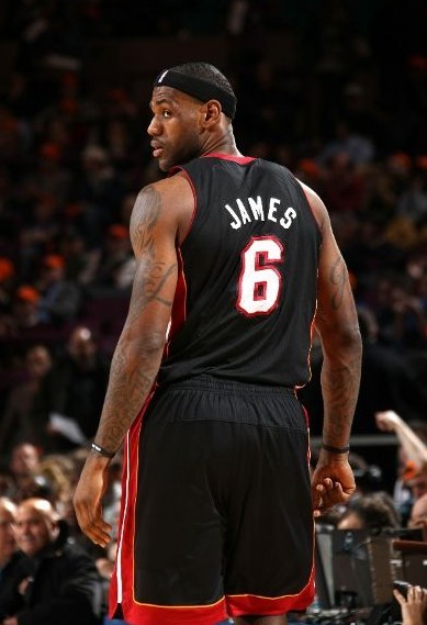 士的热议 士的热议