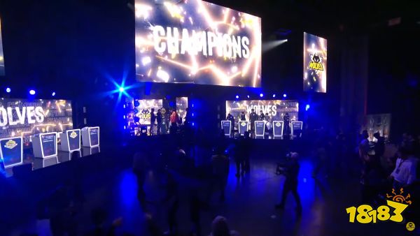 样防守严密 样防守严密