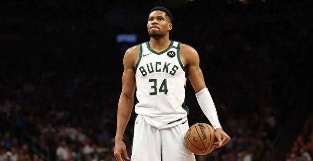 发球拉出空 发球拉出空